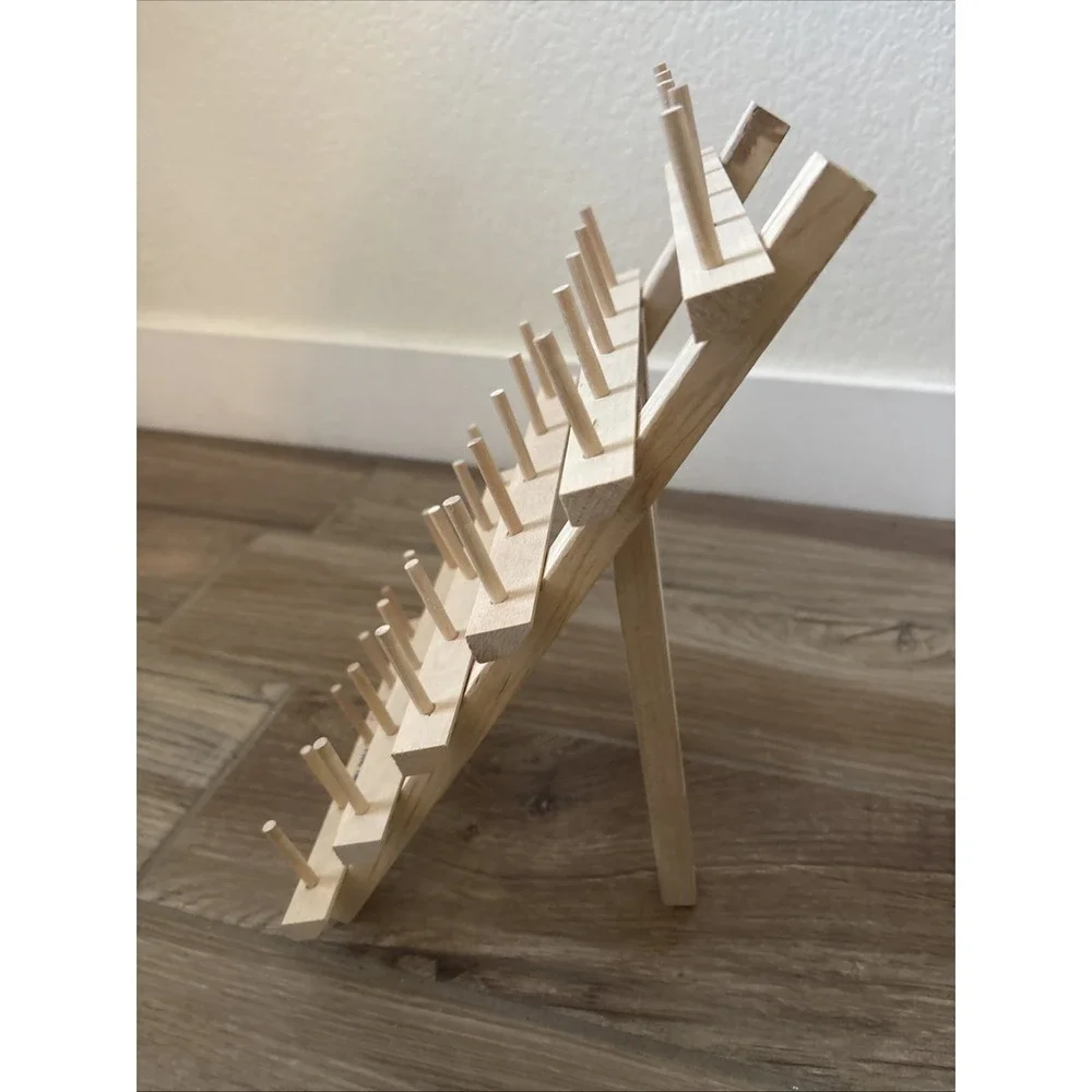 June Tailor‎ Bobbin Spool Rack - 30 Spool Thread Holder /Bobbin Storage Rack - Picture 2 of 5